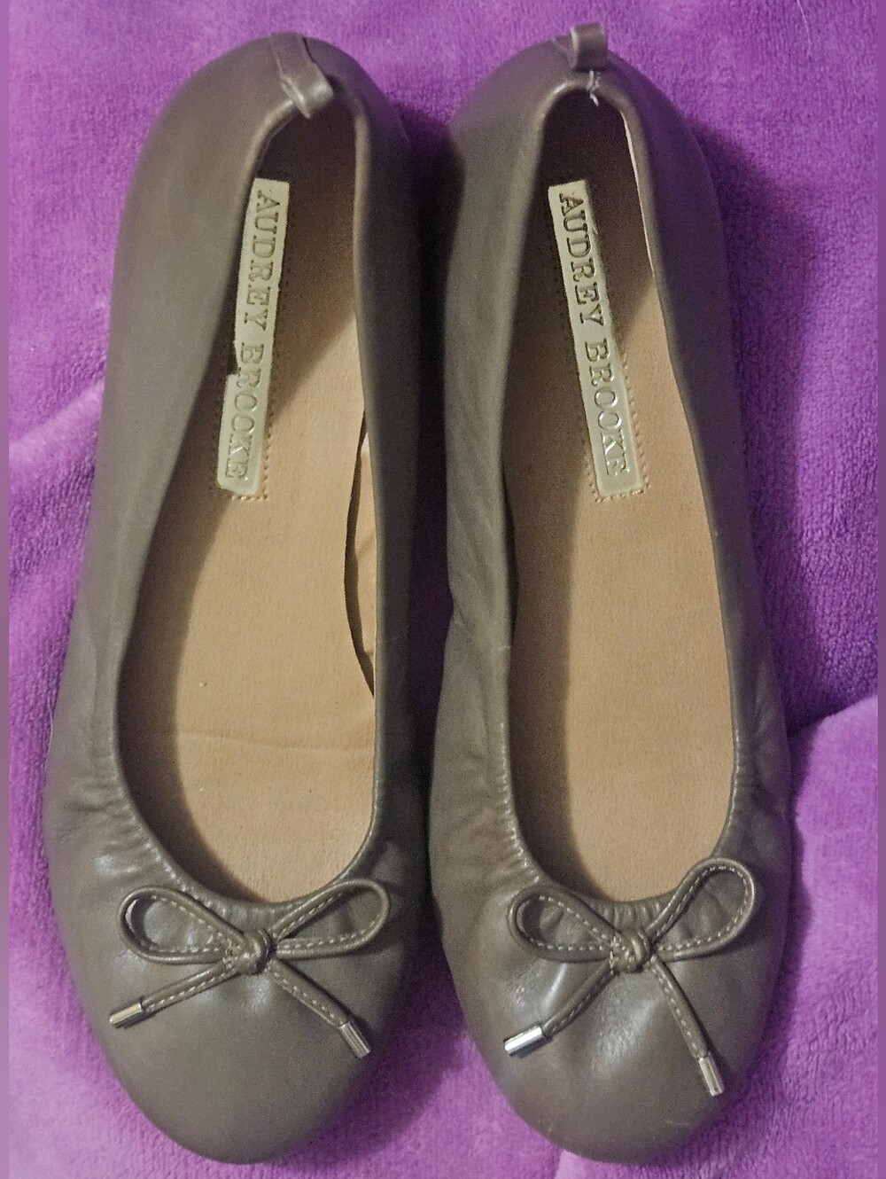Audrey Brooke Taupe Bow Ballet Flats Size 7W